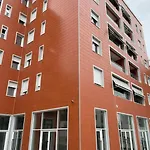 Luxury Apartment Next To Us Embassy