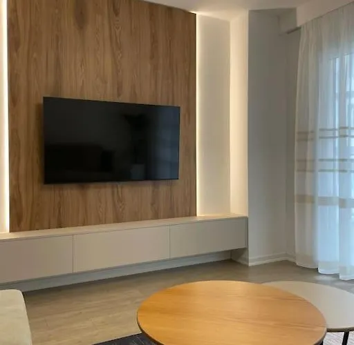 Luxury Apartment Next To Us Embassy